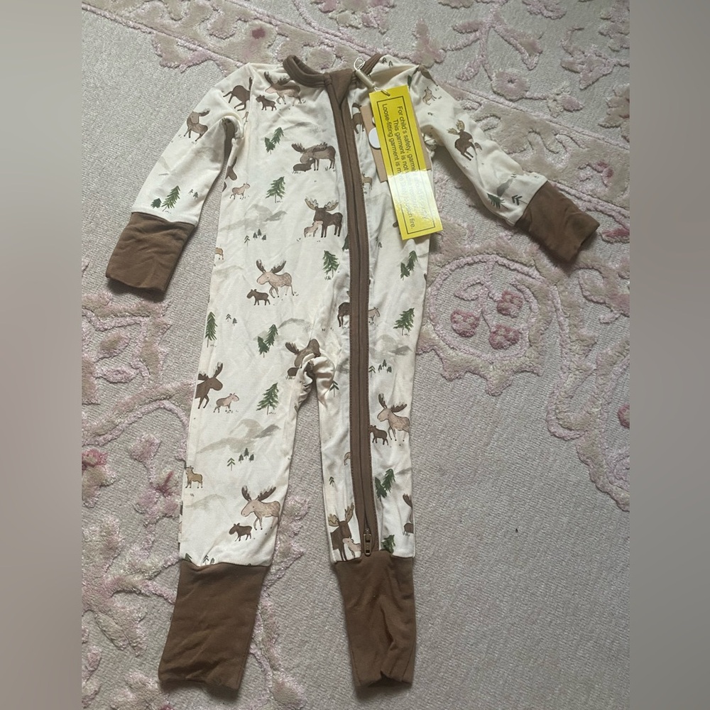 New Angel Dear baby onsie 0-3 months